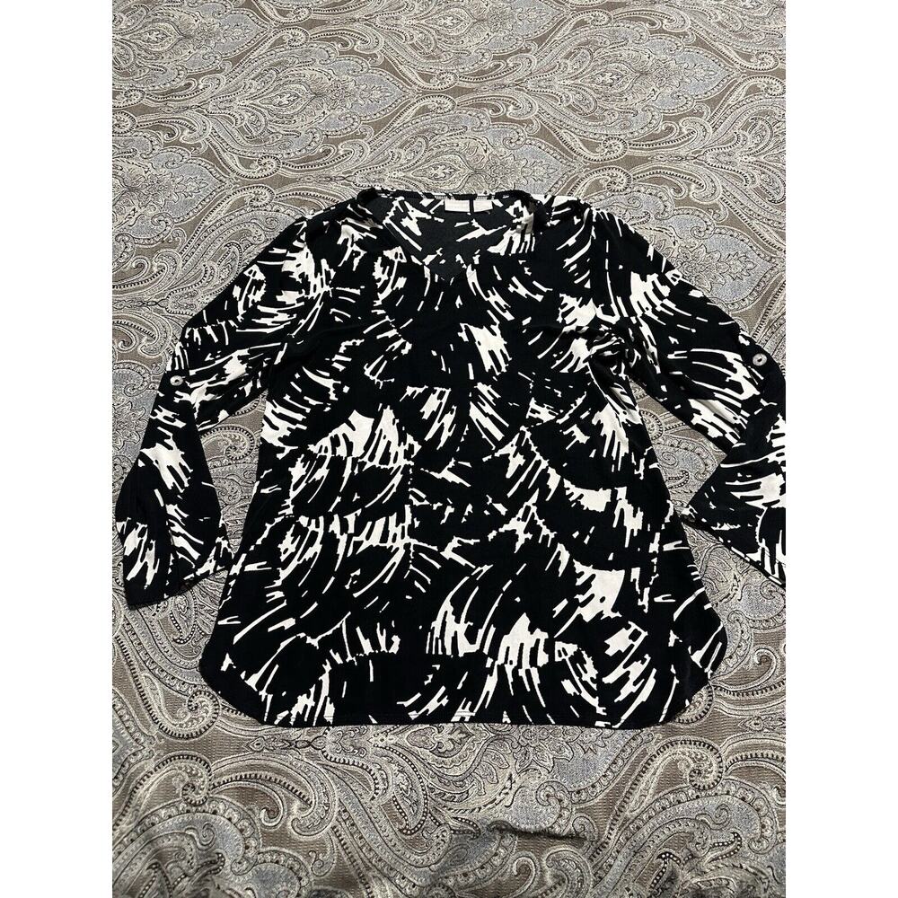 Chico's Travelers Black & White V-Neck Blouse Size 8-10 Acetate Blend